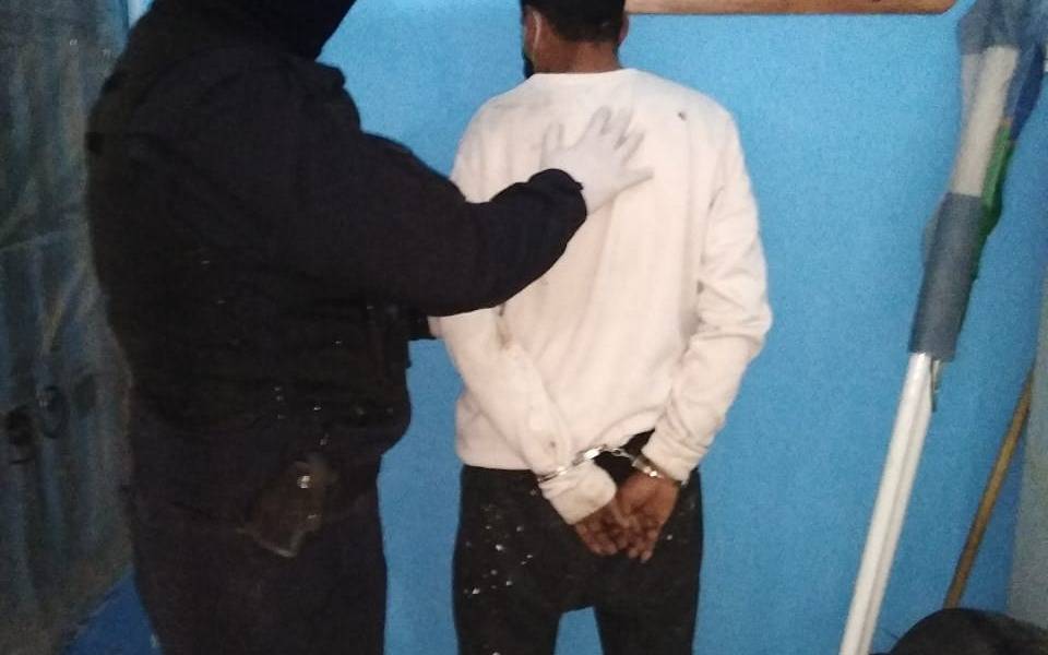 Ebrio, entró a robar en una casa de Barrio Aeropuerto