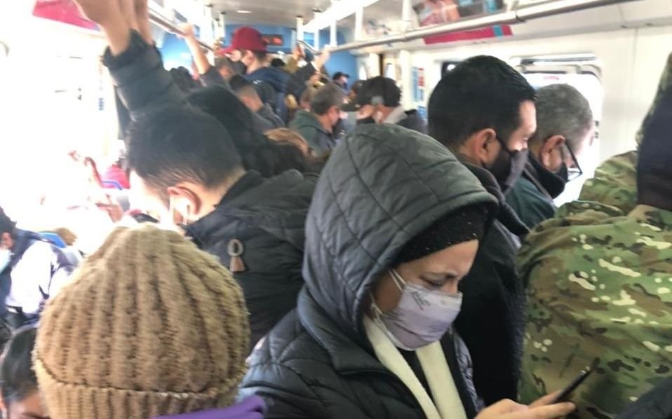 Viajar en el Tren Roca no fue un placer en la vuelta a Fase 2: amontonamientos, demoras y cancelaciones