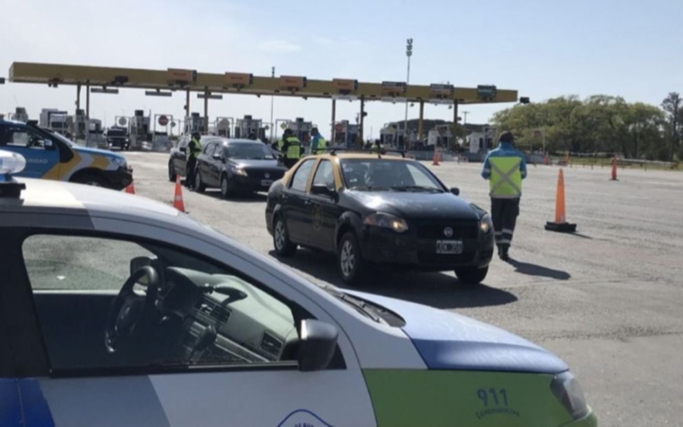 Denunciaron a efectivos policiales que cobraron coimas en la Panamericana por Mercado Pago