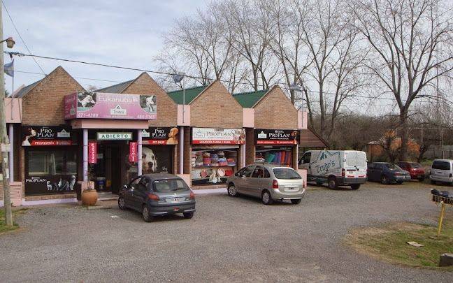 Golpeó y apuntó con el arma: dueño denunció violento asalto en una veterinaria de Camino Centenario