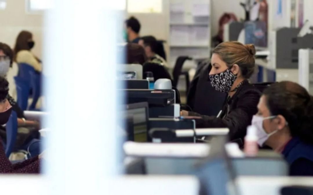 Inicia la presencialidad plena para los trabajadores de la administración pública