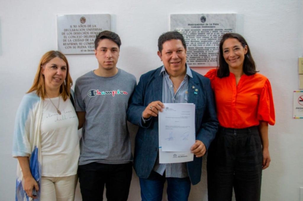 El cantor Marcelo Costa, personalidad destacada