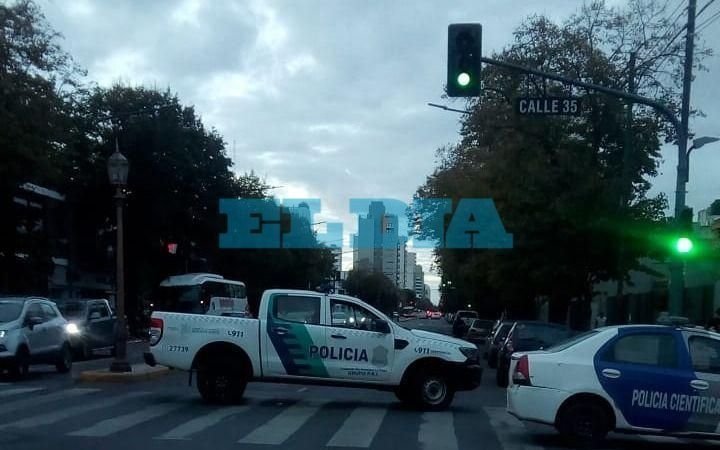 ¿Qué pasó en 7 y 35? Fue una camioneta la que atropelló y mató al hombre de 83 años