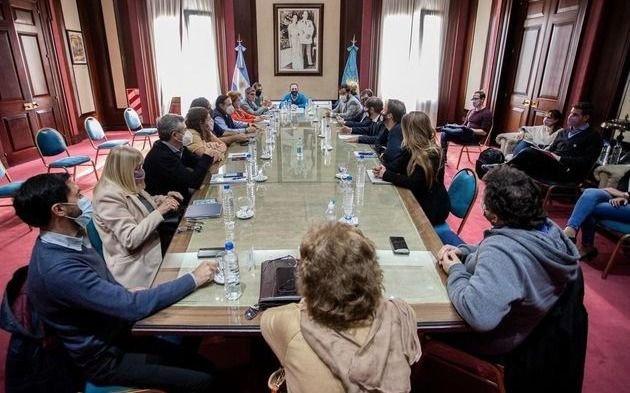 Estatales: la Provincia escuchó los reclamos y prometió hacer una nueva oferta