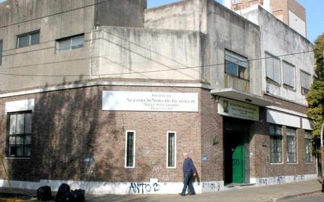 Echan alumno que fue armado al Colegio Bruzzone de Quilmes