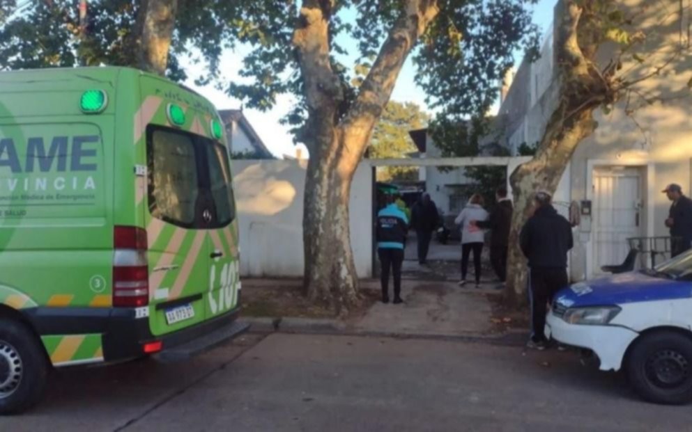Preparaba tapas de empanada, se le enganchó la bufanda en la máquina amasadora y murió asfixiada