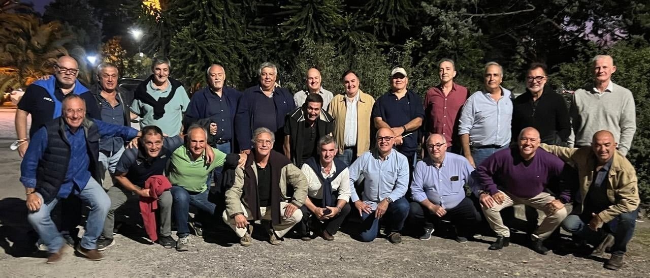 Homenaje de la URBA a la camada 1960 del rugby