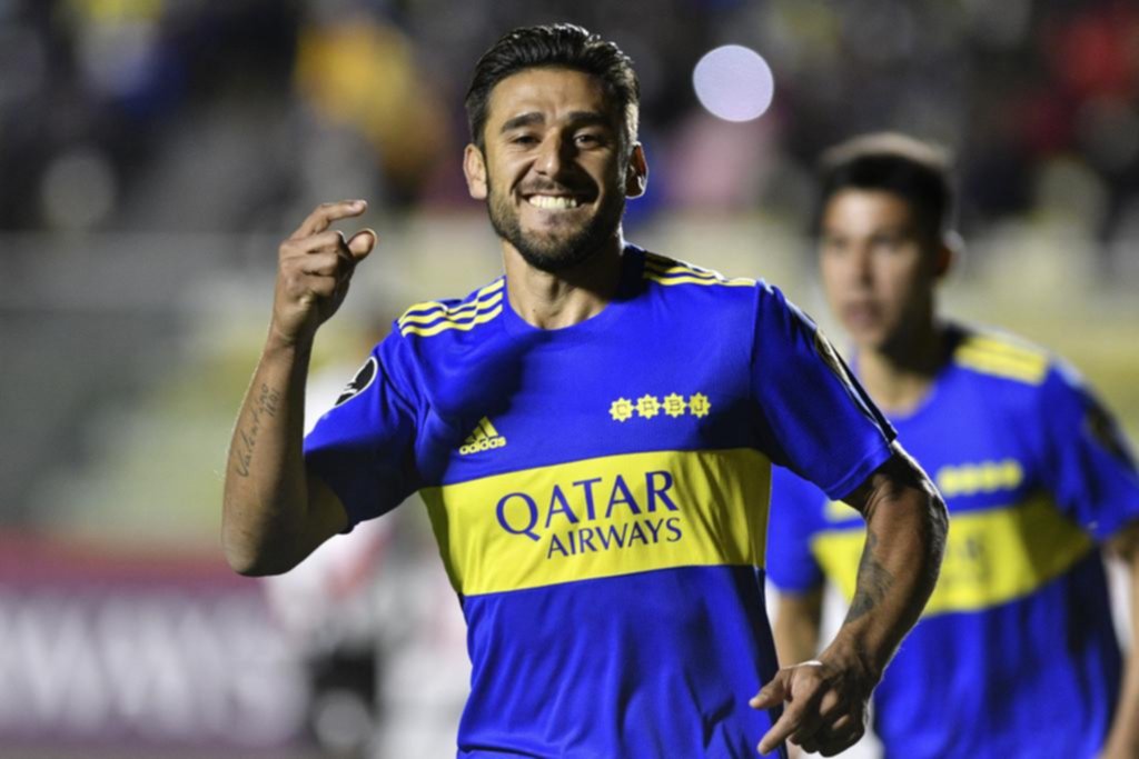 Boca ganó en Bolivia con un penal inventado por el árbitro
