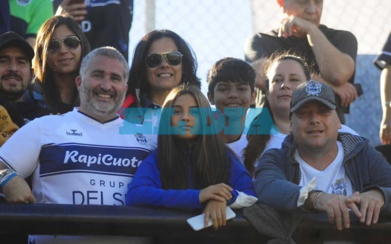 Los hinchas triperos coparon 60 y 118: mirá la galería de fotos
