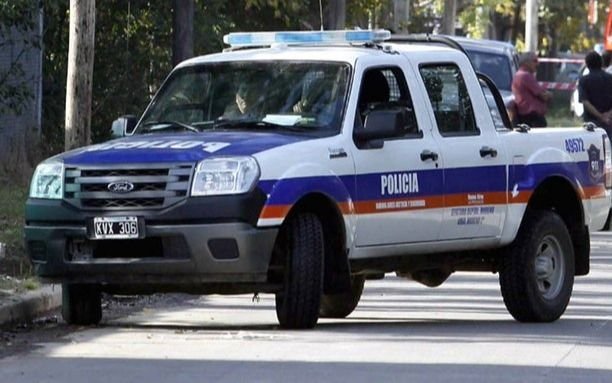 Le dijeron que su mujer lo engañaba: la atacó y mató a golpes a su hijo de 2 años en Merlo