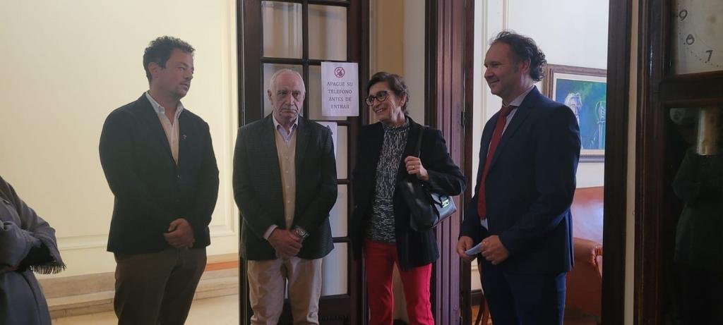 La embajadora de España, de visita en el vice consulado en La Plata