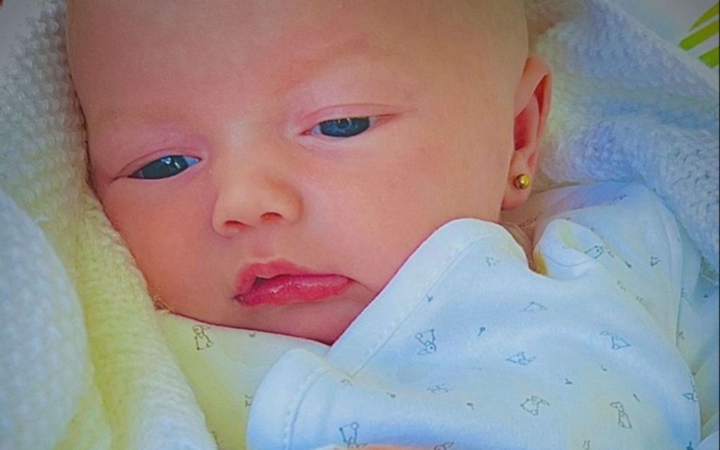 "Santa mía": Santiago del Moro compartió la foto de su tercera hija en las redes
