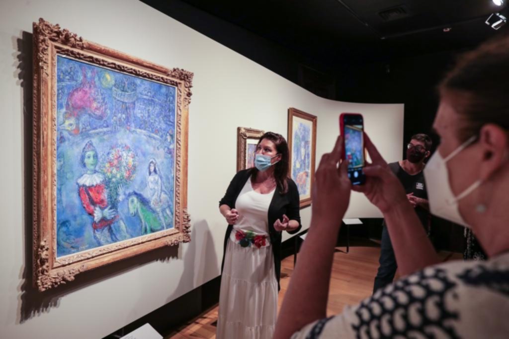 El arte de Chagall se luce en Brasil con un mensaje de amor y esperanza