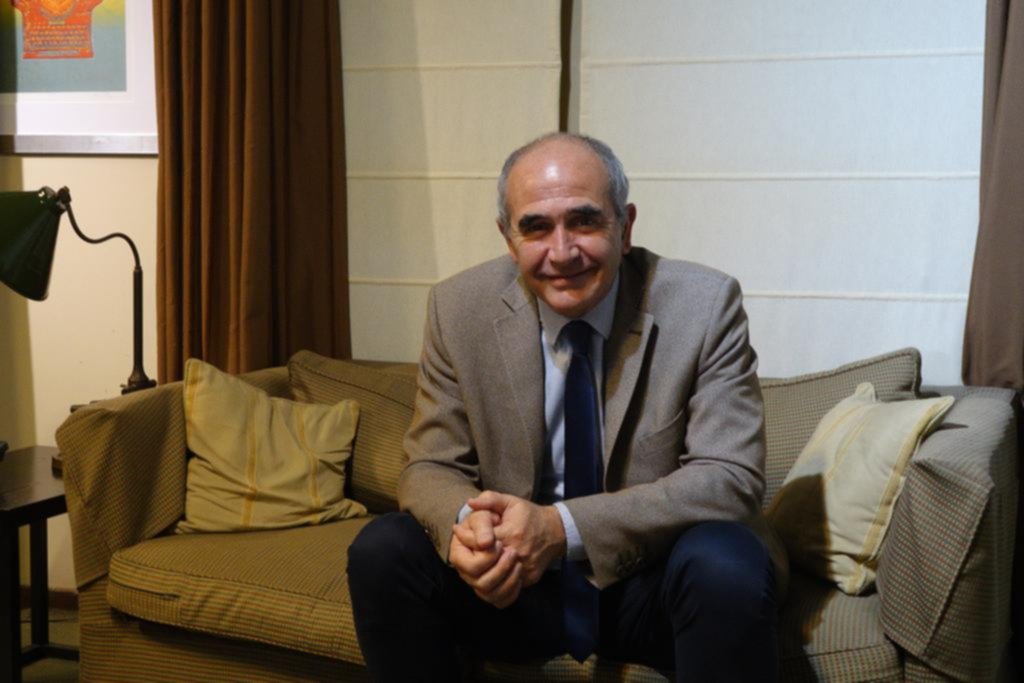 El Presidente electo de la UNLP, Martín López Armengol, en la redacción de EL DIA