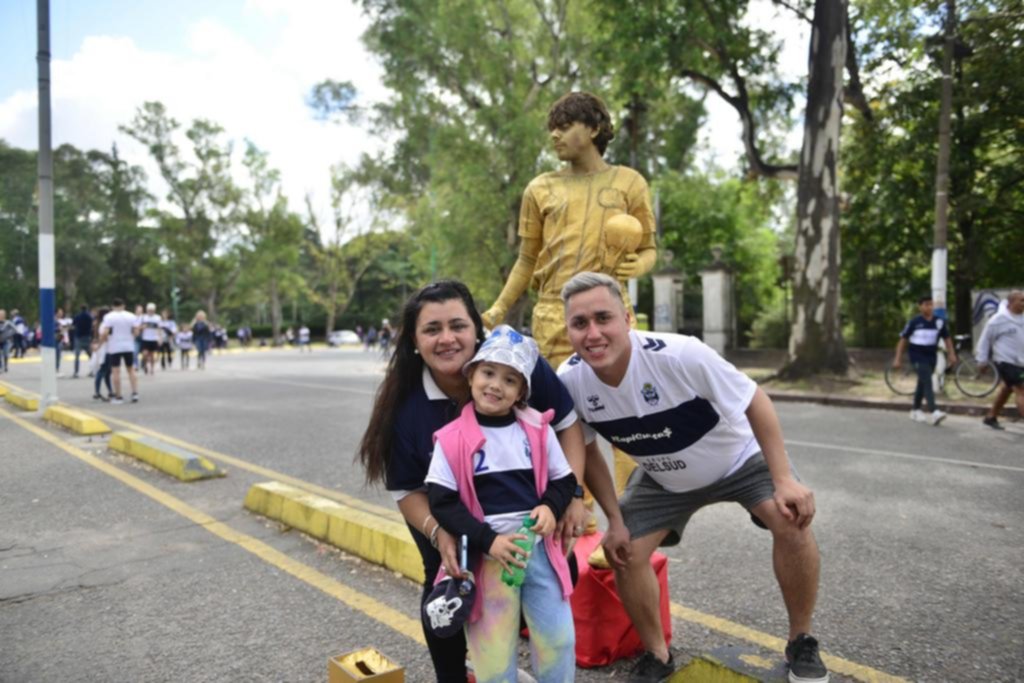 Los hinchas se entusiasman con una gran movilización