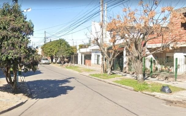 Una joven mató a cuchilladas a uno de los dos motochorros que quisieron asaltarla