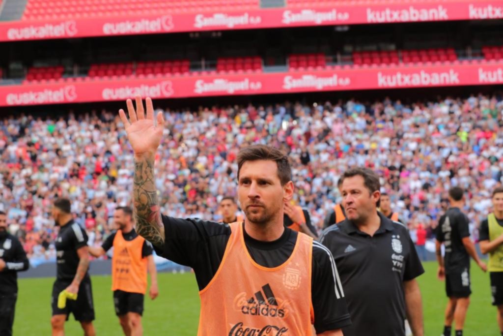 La Selección entrenó en Bilbao bajo la mirada de 10 mil fanáticos