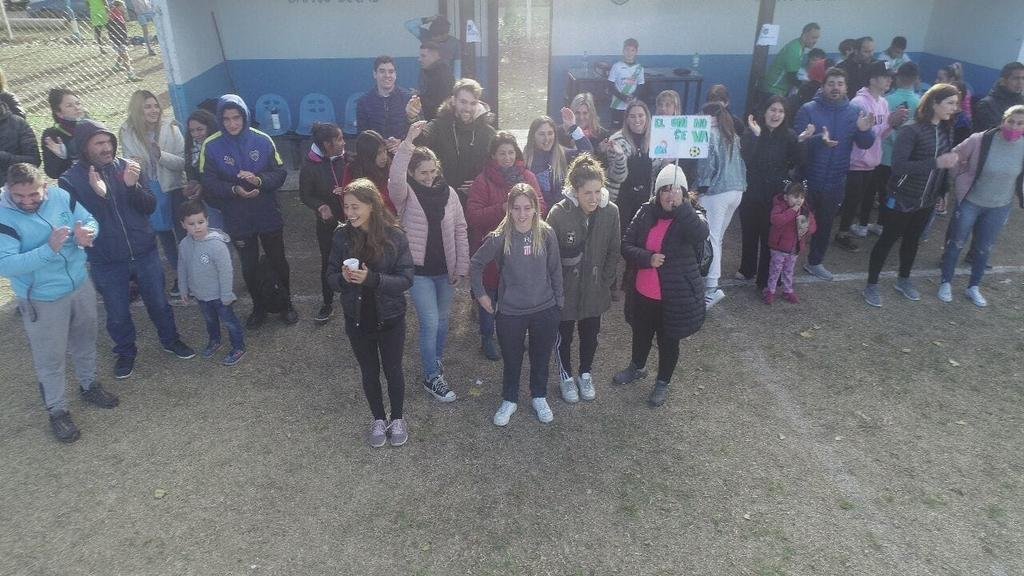 Abrazo de resistencia en Universitario de Berisso