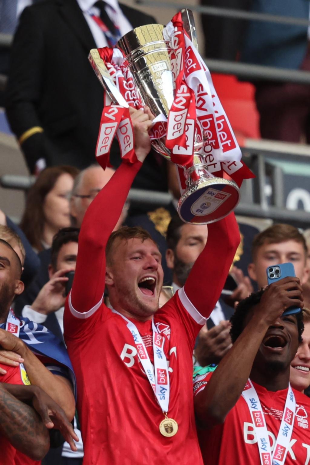 El histórico Nottingham Forest vuelve a la Premier
