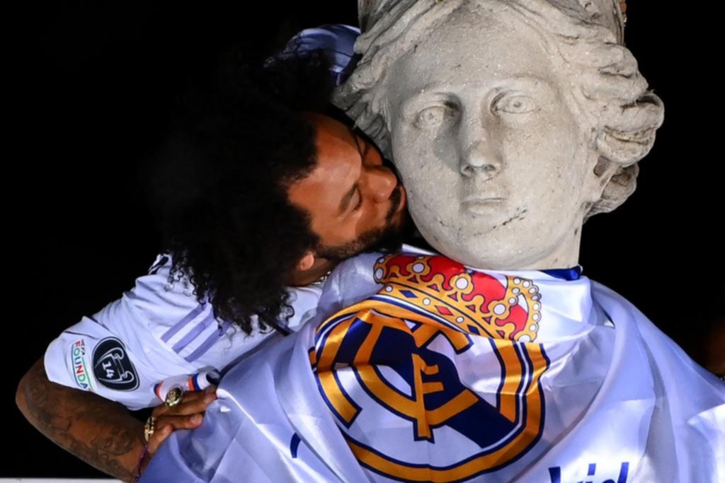 El día después de la final de la Champions: fiesta en Madrid y reconocimiento en Liverpool