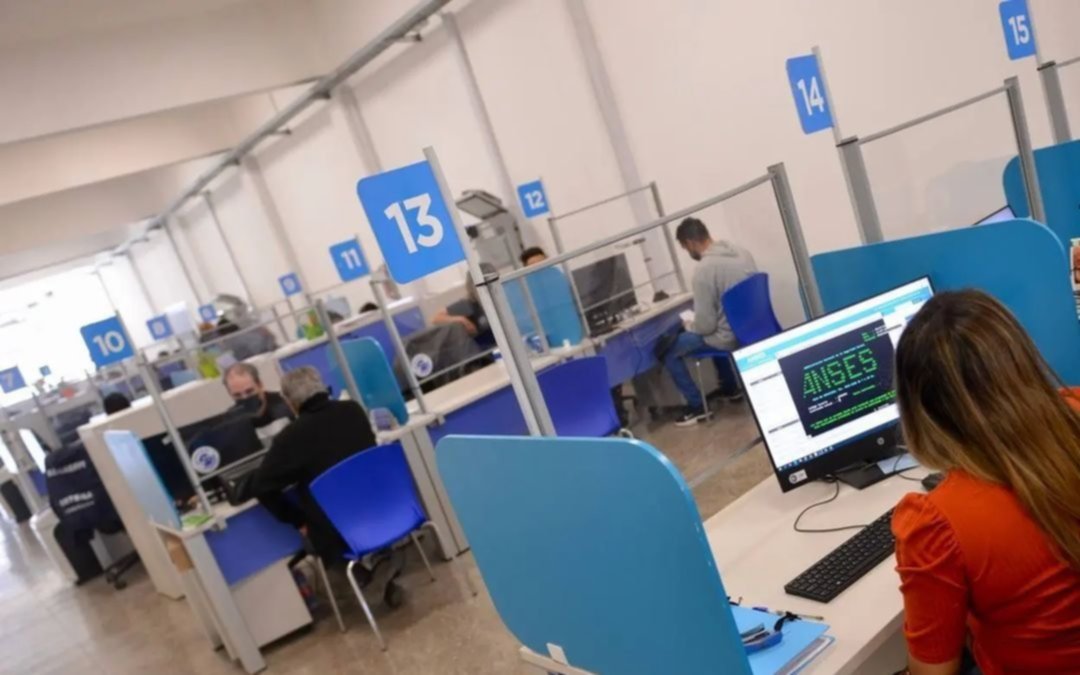 Cuándo cobrarán jubilados, pensionados y asignaciones de ANSeS: el cronograma de junio