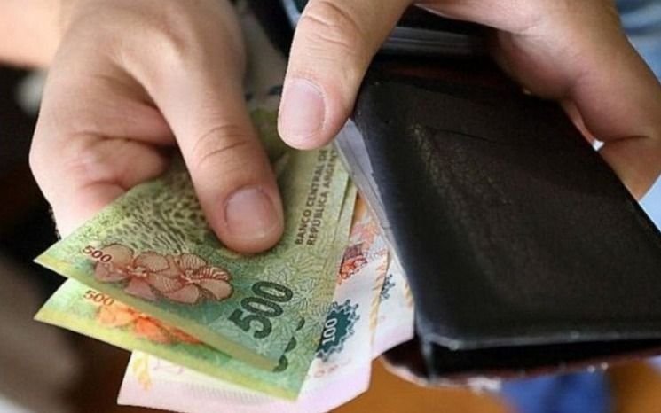 Entre los aumentos de mayo, hay colegios de La Plata que ya avisaron más del 20% de ajuste: una por una, todas las subas