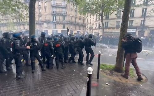 Francia: incidentes y detenidos en marchas por el 1º de mayo y en contra de reforma jubilatoria