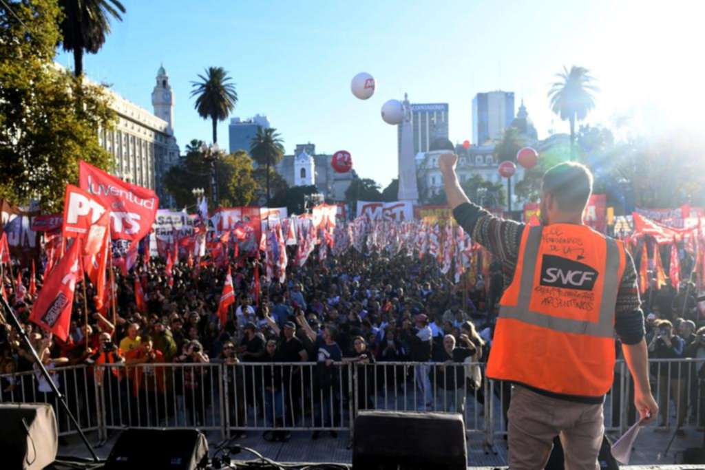 Piqueteros y la izquierda, con críticas al Gobierno