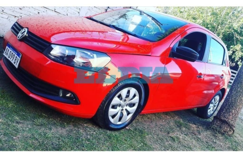 Platense pactó una compra por Facebook pero cuando llegó lo encañonaron: le robaron U$S 2.000 y hasta el auto