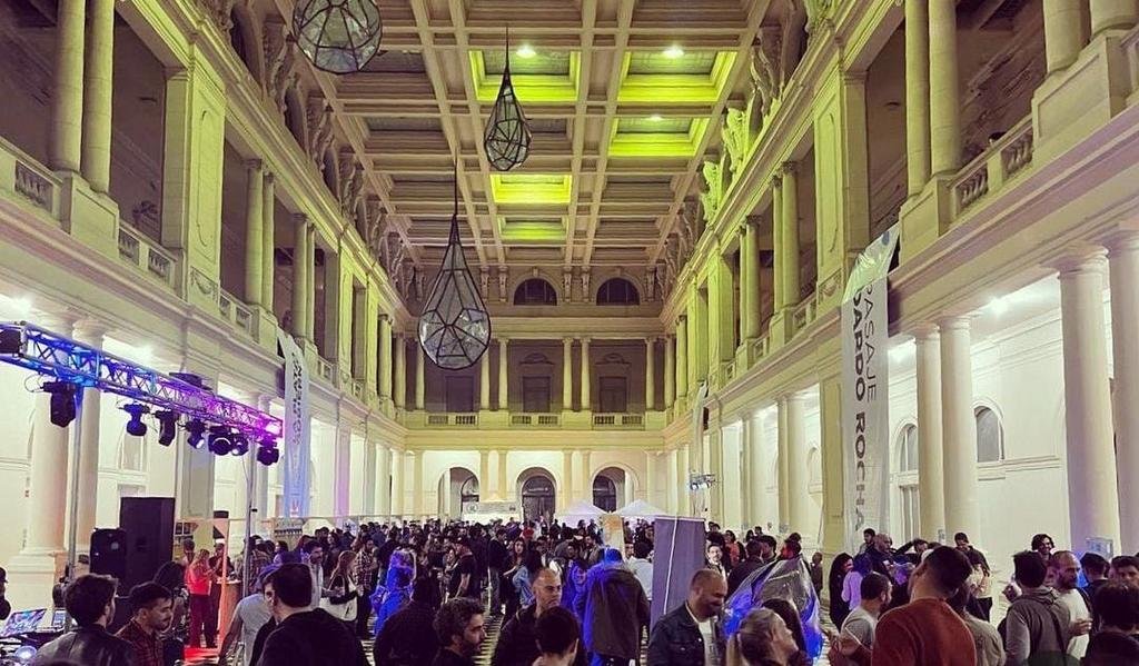 Festival cervecero en el Pasaje