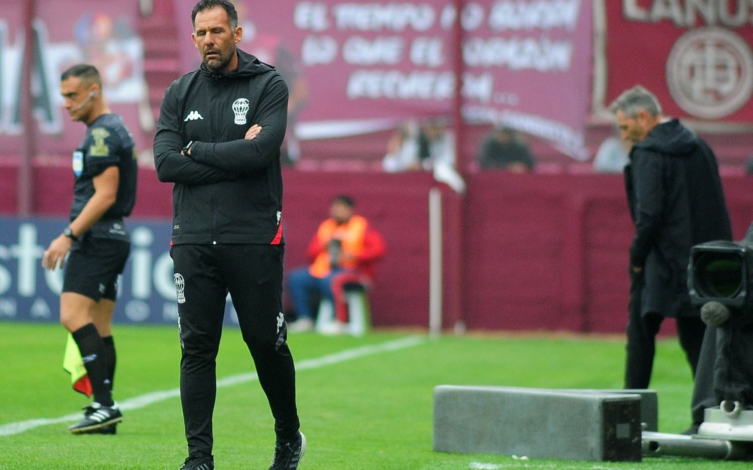 Tras la derrota con Lanús, Diego Dabove dejó de ser entrenador de Huracán 