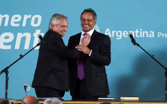 Alberto Fernández pretende a Daniel Scioli para encabezar la fórmula junto a Manzur para las PASO