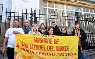 Masacre de Monte: "Los chicos solo estaban paseando y los acribillaron"
