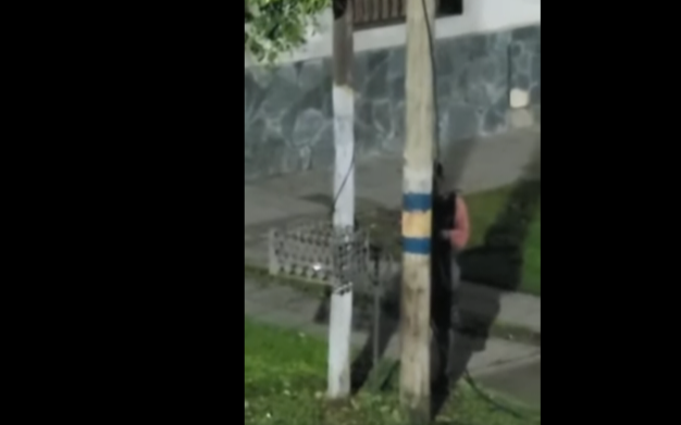 Roban cables y dejan sin luz a vecinos de Bernal