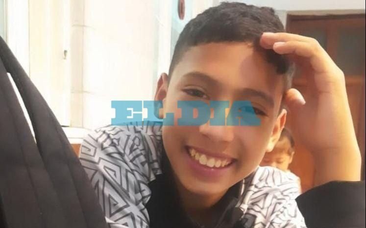 Tiene 13 años y le dan una paliza para robarle el celular en La Plata: lanzan emotiva campaña