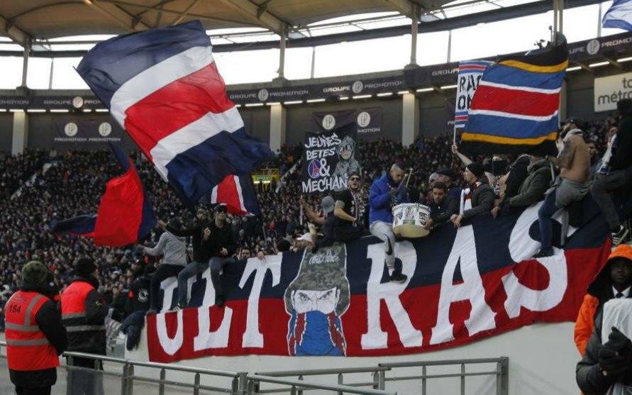 Contra Messi, Neymar y la dirigencia: los ultras del PSG de paro indefinido