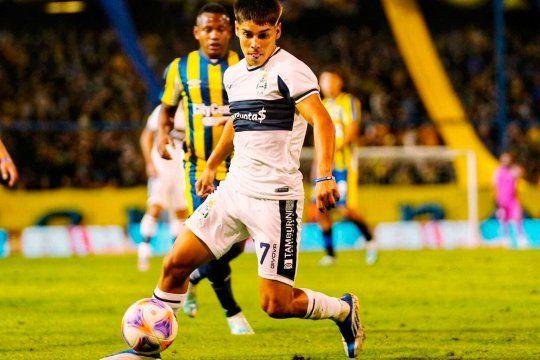 Gimnasia trabaja pensando en el mercado de junio y ya asoman dos viejos conocidos
