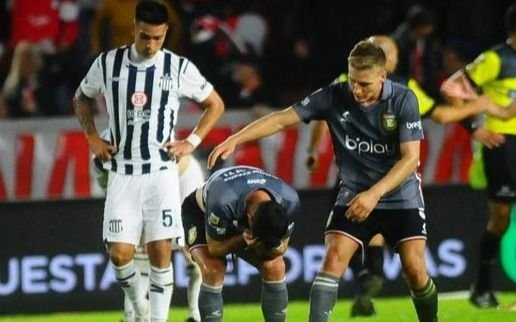 Operaron al Pincha Pablo Piatti de su lesión de rodilla: cuánto le demandará la recuperación