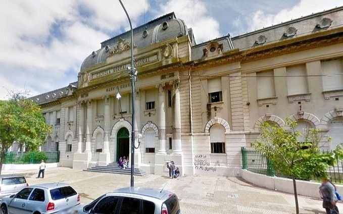 Denuncia y preocupación por "invasión de roedores" en el Normal 1