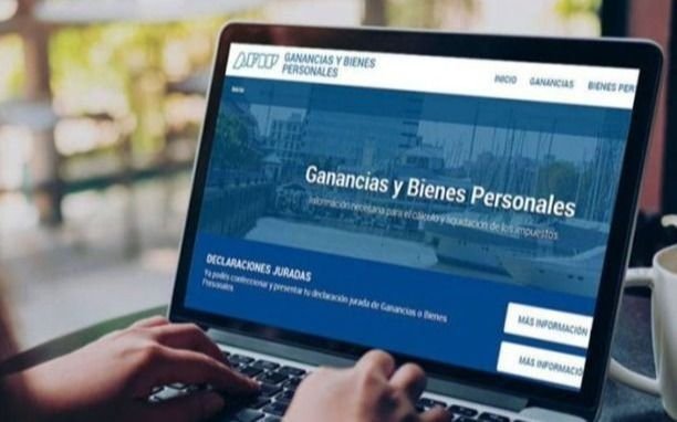 Oficializan la suba del piso de Ganancias: de cuánto es y a cuántos trabajadores beneficia