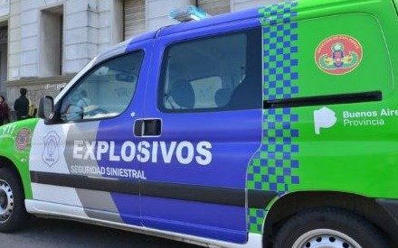El regreso menos esperado: evacuaron una escuela de Berisso por amenaza de bomba