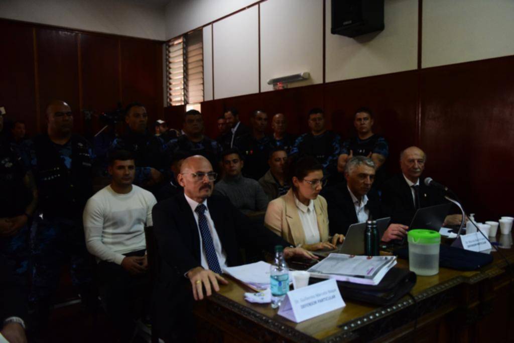“Intención de rematar”, un nuevo testimonio complica a los policías
