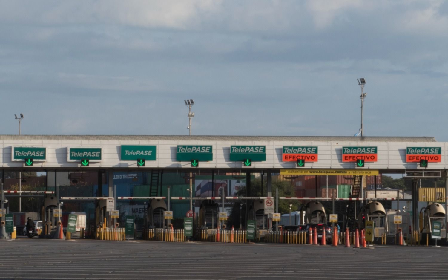 Los peajes ya aumentaron hoy un 50%: a qué autopistas y rutas alcanzó el ajuste