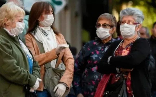 Bono extra de PAMI de 24.000 pesos para jubilados y pensionados: cuáles son los requisitos para obtenerlo