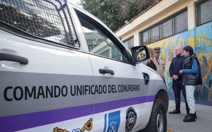 Entregan patrulleros para Quilmes