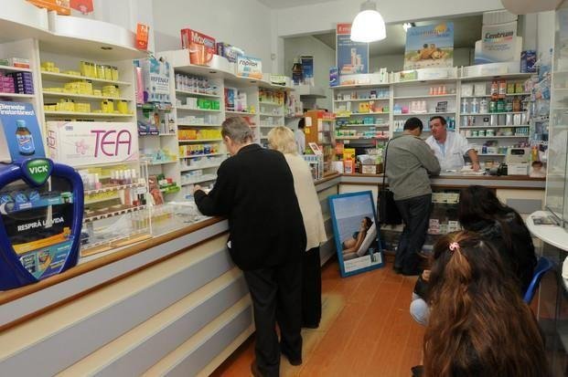 Una falla informática complica la venta de remedios por obra social