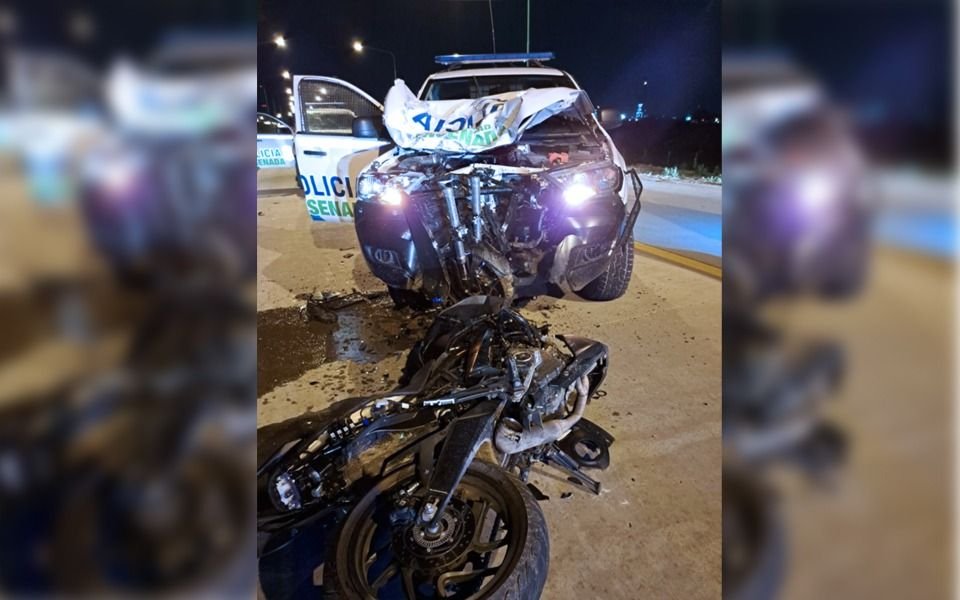 Dos delincuentes graves tras chocar con un patrullero en plena persecución en Punta Lara 