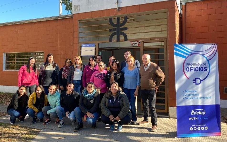 Exclusiva para mujeres, Edelap arrancó la segunda edición de su programa Oficios