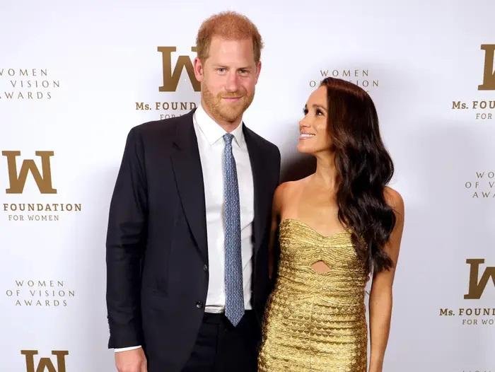 Persecución “dudosa”: ¿Harry y Meghan exageraron?