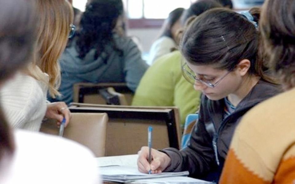 Un banco ofrece créditos de hasta 5 millones para estudiantes sin ingresos 
